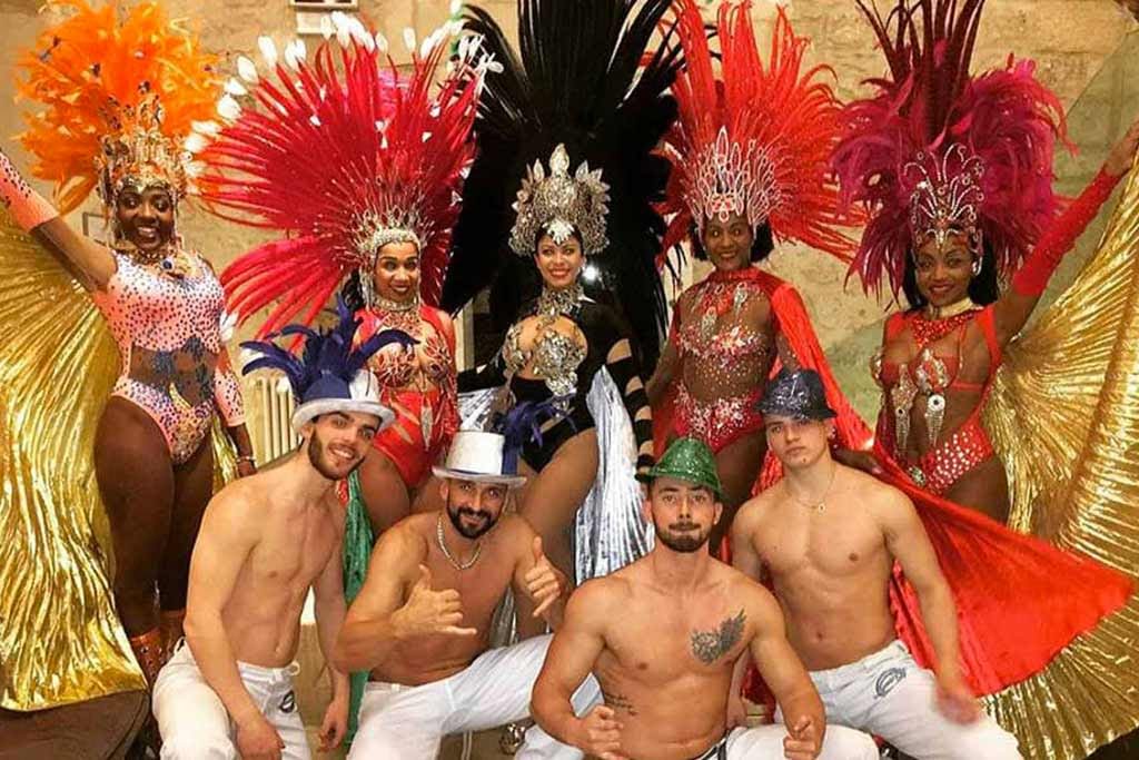 Ballerine Brasiliane Per Feste Di Compleanno